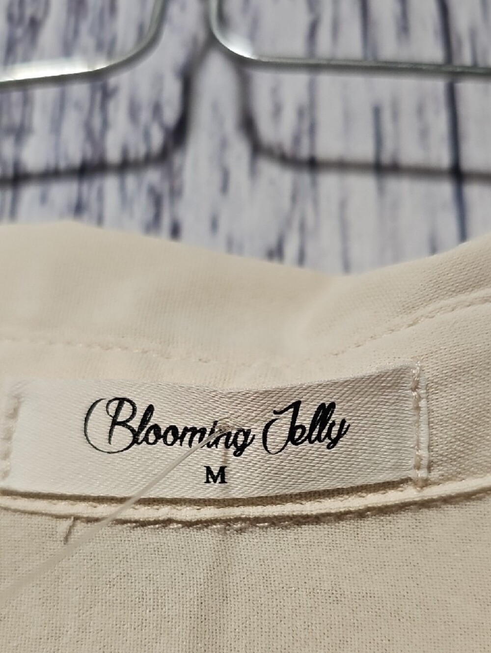 Ivory Textured Button-Up Blouse - Picture 2 of 3